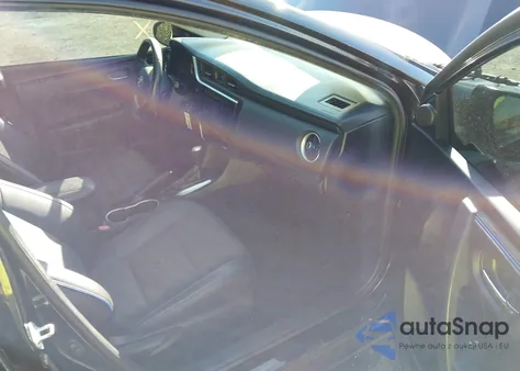 2018 Toyota Corolla Se z USA, uszkodzony, nr VIN 2T1BURHE6JC016387